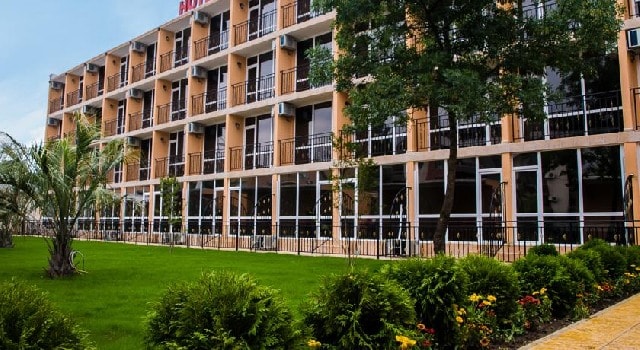 Riva Hotel 3* - All inclusive 1